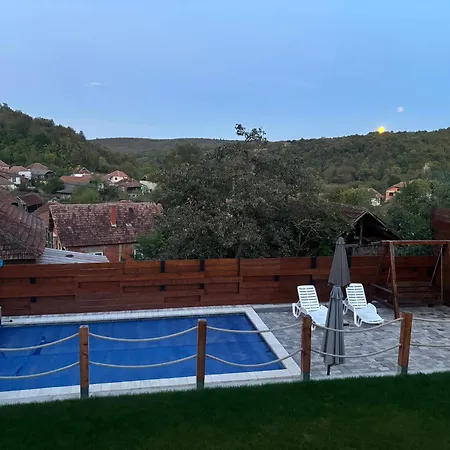 Rtanjska Kucica דירה